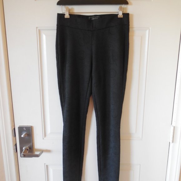 one 5 one Pants - One 5 One Leggings Black Textured ~ Size S
